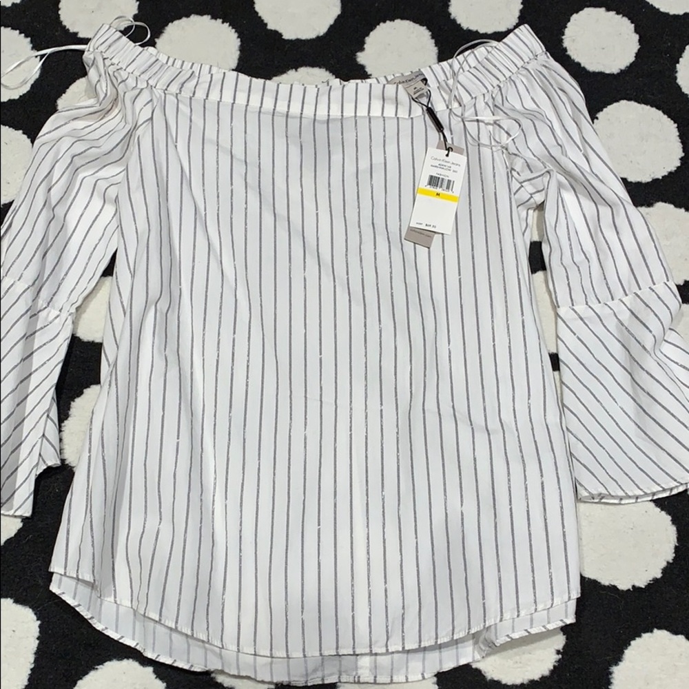 CK off shoulders blouse